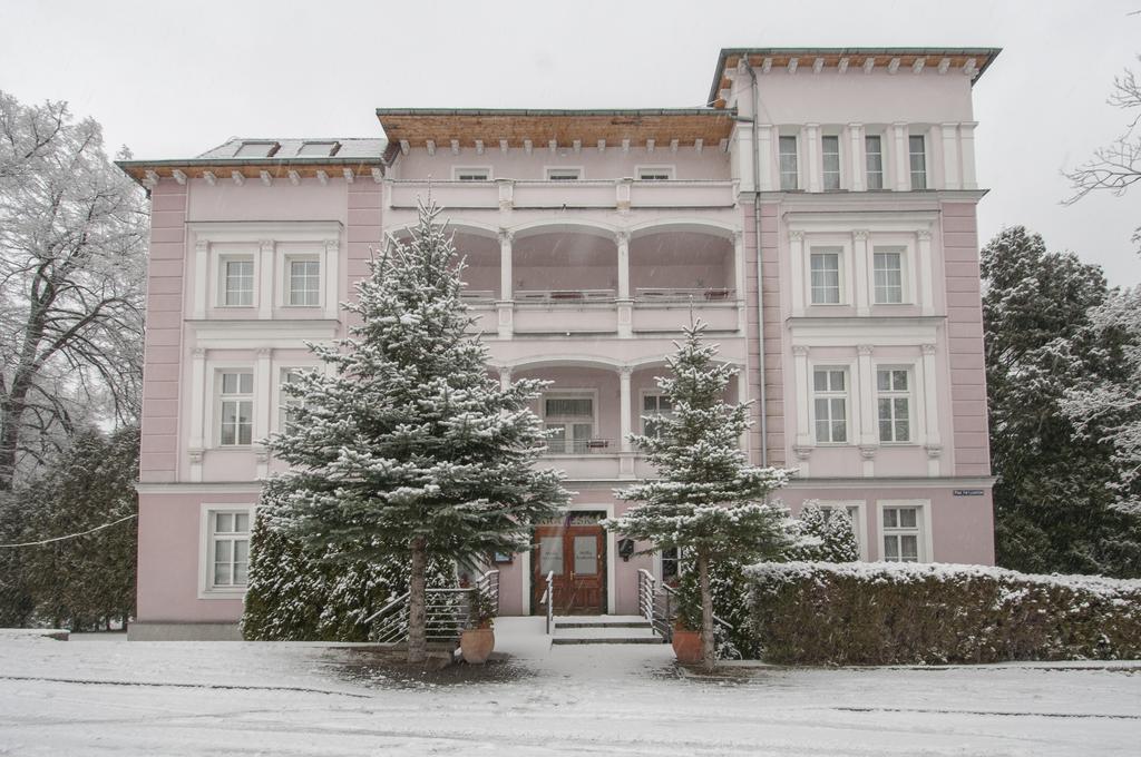 Willa Arabeska Lądek-Zdrój Exterior foto